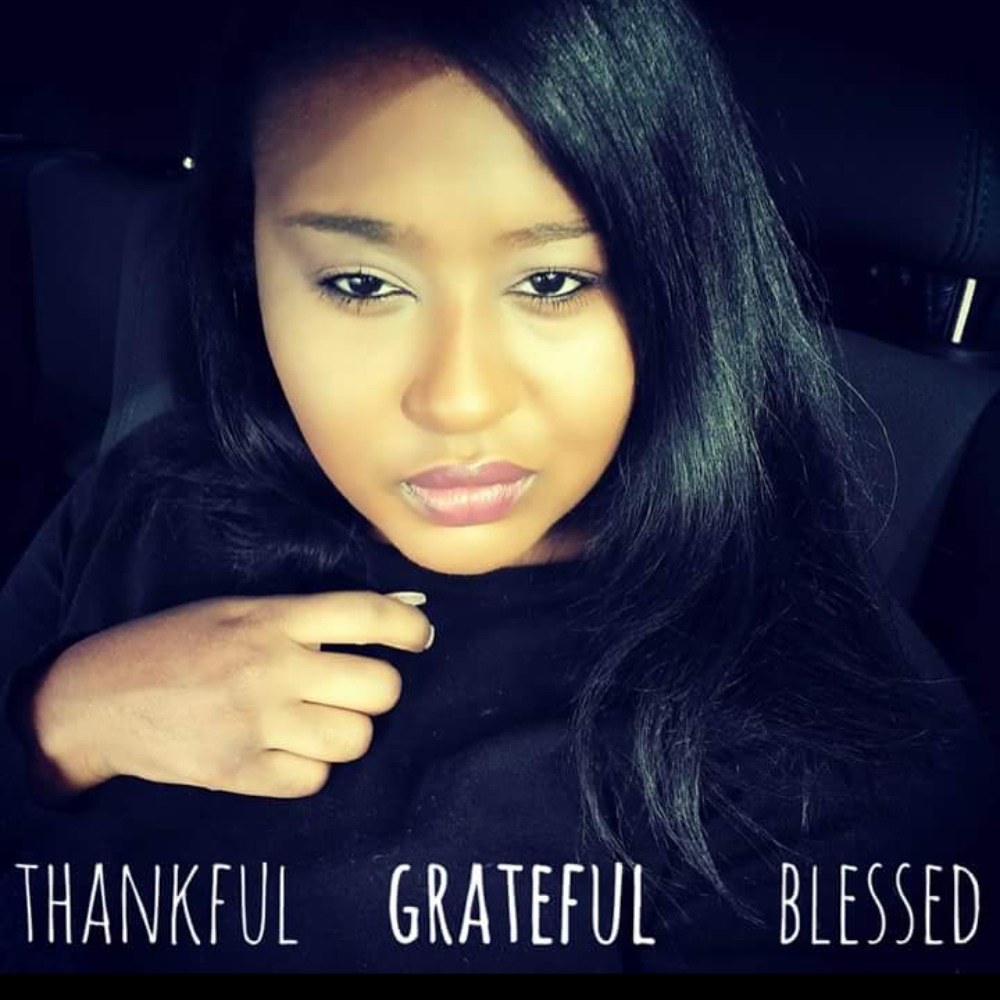 Meet your Posher, Ariel